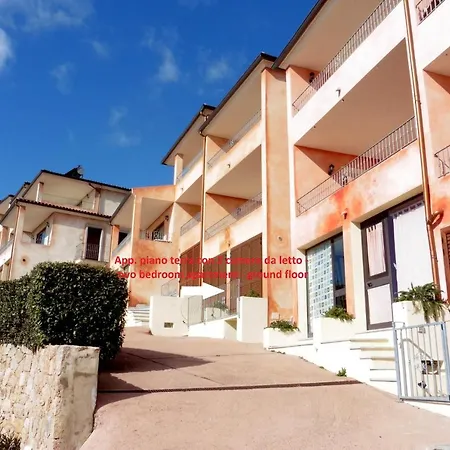 Ground Floor With Swimming Pool *