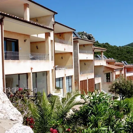Ground Floor With Swimming Pool Apartment Trinita d'Agultu e Vignola