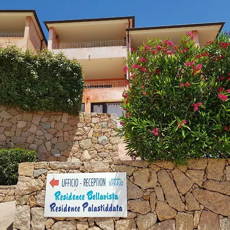 Ground Floor With Swimming Pool *