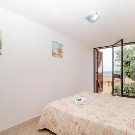 Ground Floor With Swimming Pool Apartment Trinita d'Agultu e Vignola